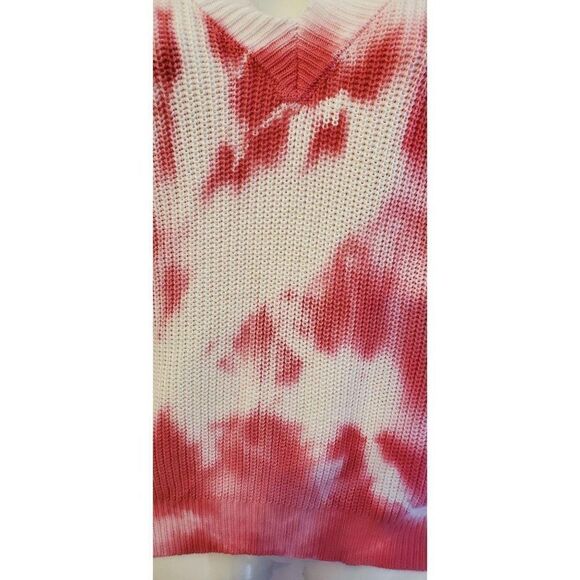 Hooked Up Long Sleeve V-neck Marble Sweatshirt - Picture 6 of 6